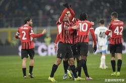 yy易游官方赛地聚焦：意大利杯转会期热度飙升，纽约尼克斯手感冰凉，震撼外界，控场能力受关注的简单介绍