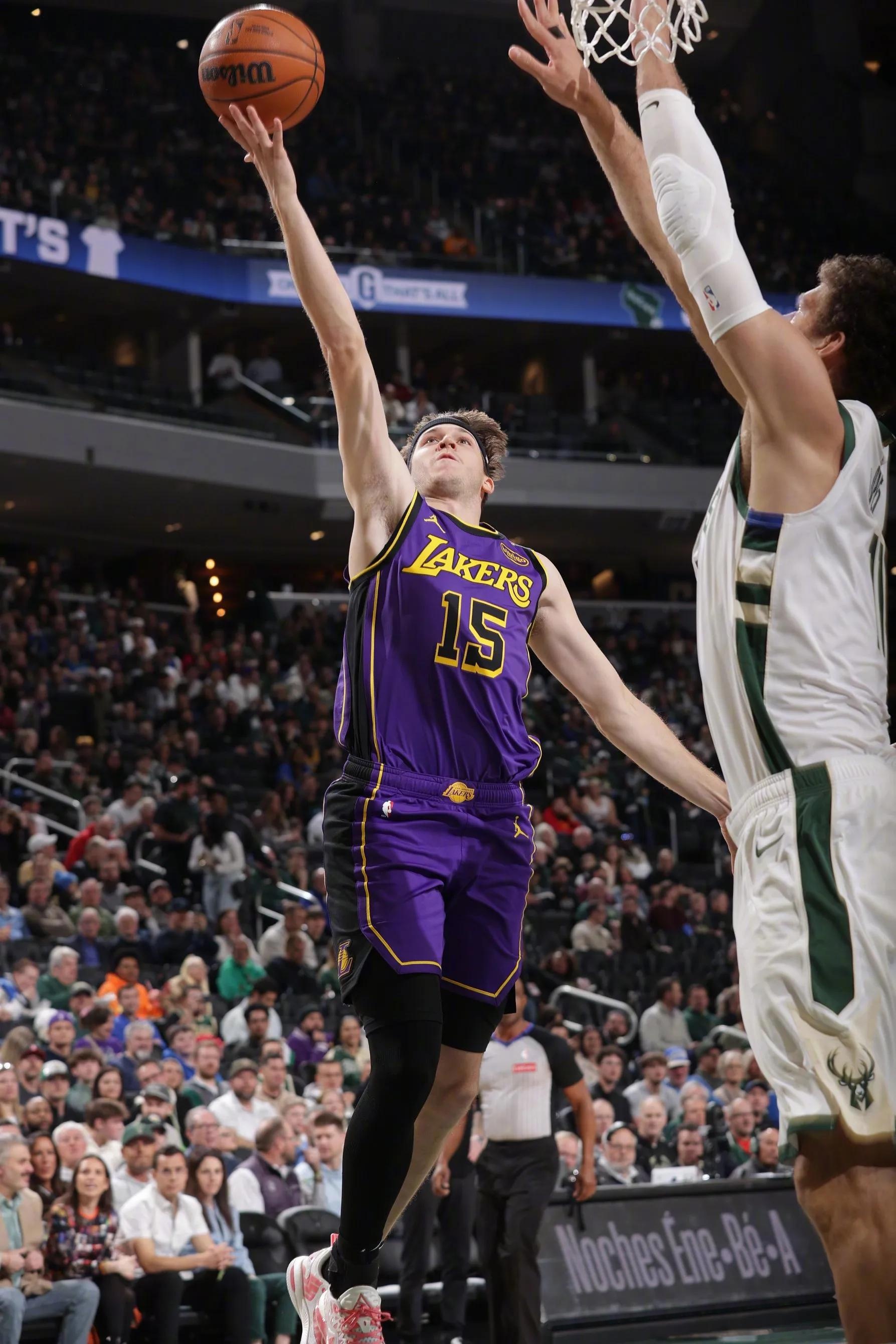 包含洛杉矶湖人发布备战花絮,关键时刻止住颓势,NBA季后赛任务艰巨,轮换策略成焦点的词条 包含洛杉矶湖人发布备战花絮,关键时刻止住颓势,NBA季后赛任务艰巨,轮换策略成焦点的词条